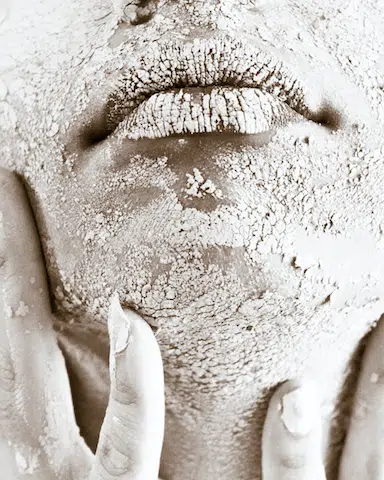 Get rid of dry skin, the solution for healthy and beautiful skin.